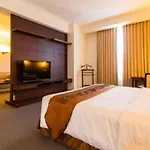 Hotel Menara Bahtera