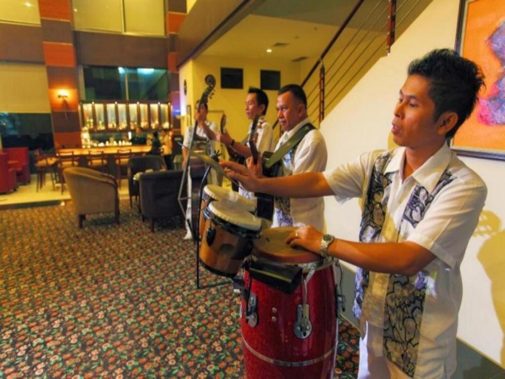 Hotel Menara Bahtera Balikpapan (Borneo)