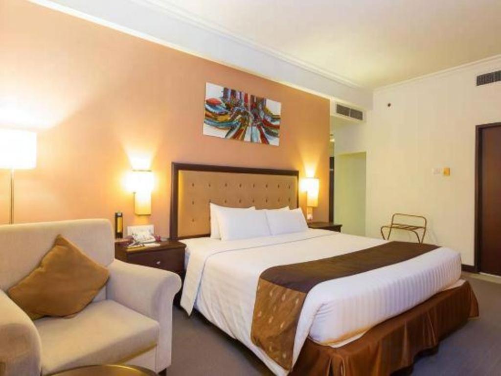 Menara Bahtera 4* Balikpapan (Borneo)